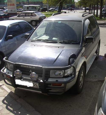 1996 Mitsubishi RVR