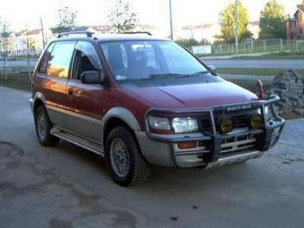 1996 Mitsubishi RVR