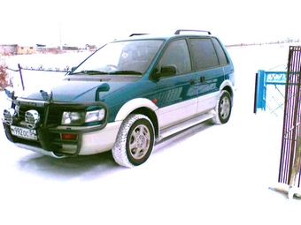 1996 Mitsubishi RVR