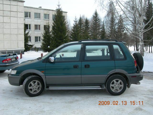 1996 Mitsubishi RVR