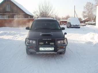 1996 Mitsubishi RVR Pictures