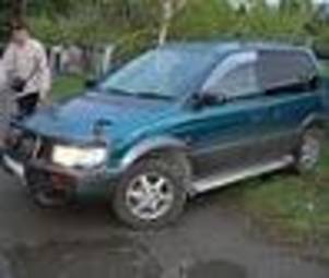 1996 Mitsubishi RVR Pictures