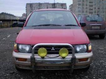 1996 Mitsubishi RVR Pictures