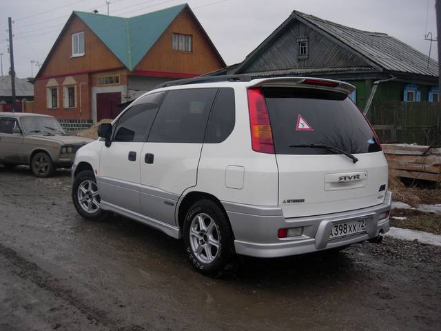 1997 Mitsubishi RVR