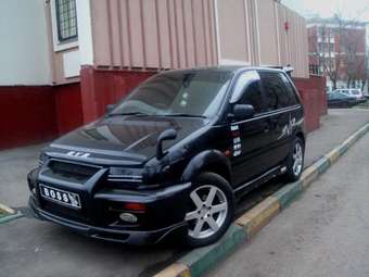 Mitsubishi RVR