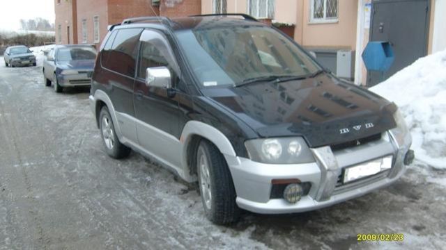 1997 Mitsubishi RVR