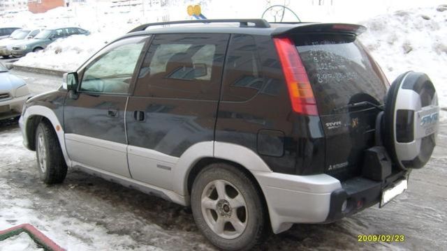 1997 Mitsubishi RVR
