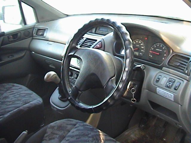 1997 Mitsubishi RVR
