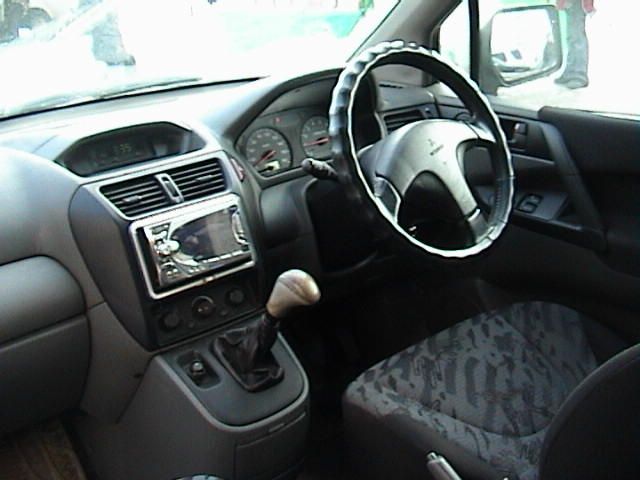 1997 Mitsubishi RVR