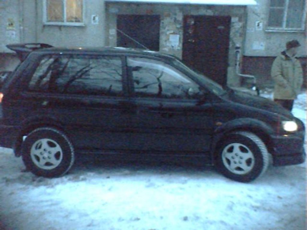 1997 Mitsubishi RVR