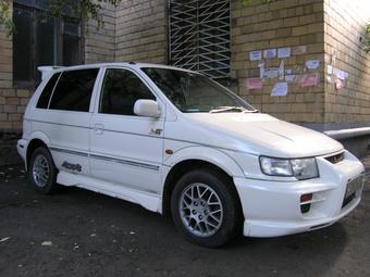 1997 Mitsubishi RVR