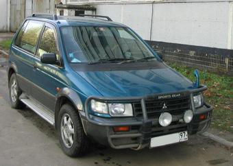 1997 Mitsubishi RVR