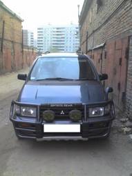 1997 Mitsubishi RVR Pictures