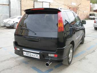 1997 Mitsubishi RVR Photos