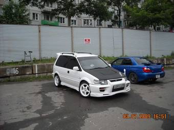1997 Mitsubishi RVR Photos