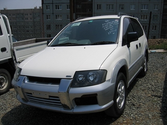 1998 Mitsubishi RVR