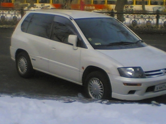 1998 RVR