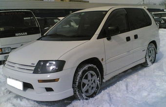 1998 Mitsubishi RVR