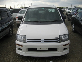 1998 Mitsubishi RVR