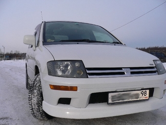 1998 RVR