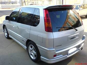 1998 RVR