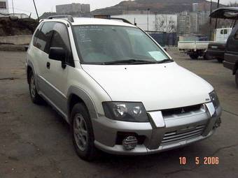 1998 Mitsubishi RVR