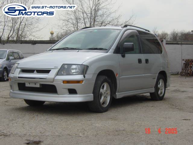 1998 Mitsubishi RVR