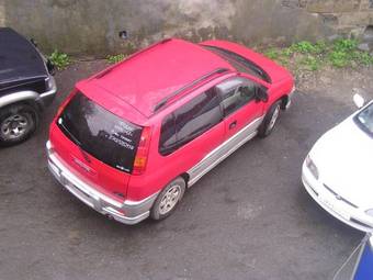 1998 Mitsubishi RVR