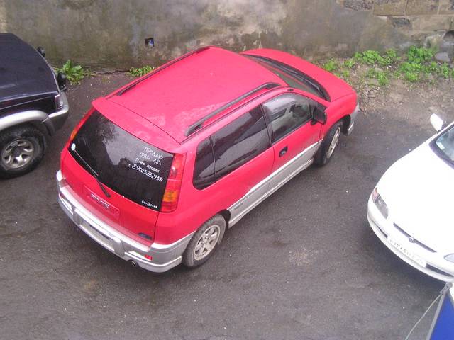 1998 Mitsubishi RVR