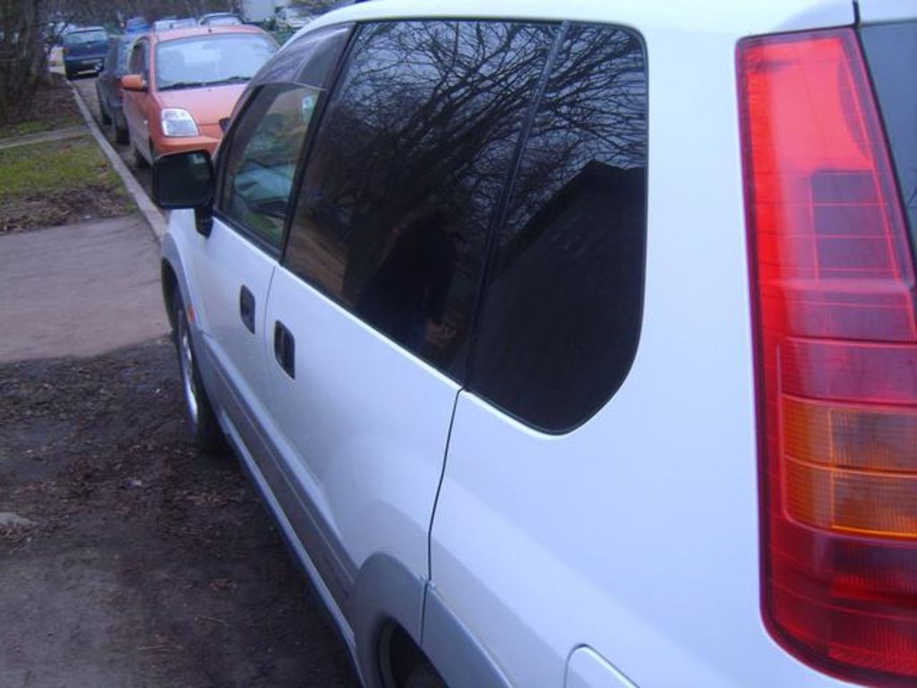 1998 Mitsubishi RVR