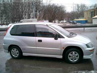 1998 Mitsubishi RVR