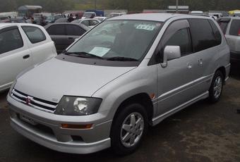 1998 Mitsubishi RVR