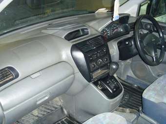 1998 Mitsubishi RVR Pics