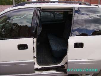 1998 Mitsubishi RVR Pictures