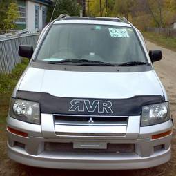 1998 Mitsubishi RVR Photos