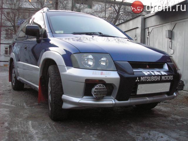 1998 Mitsubishi RVR