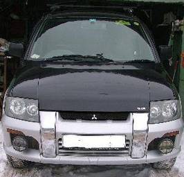 1998 Mitsubishi RVR Pictures