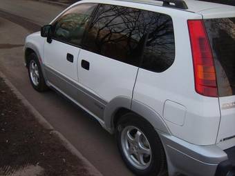 1998 Mitsubishi RVR Photos