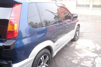 1998 Mitsubishi RVR Photos