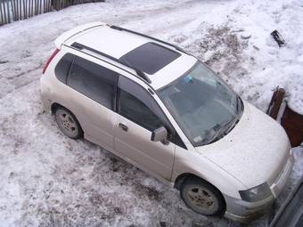 1998 Mitsubishi RVR