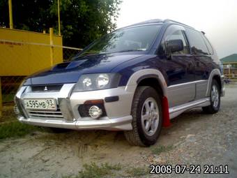 1998 Mitsubishi RVR Pictures