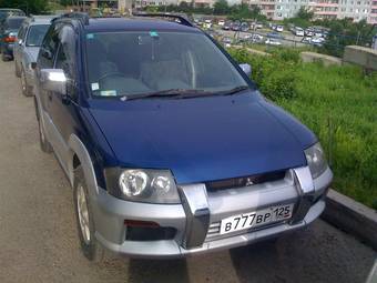 1998 Mitsubishi RVR Pictures