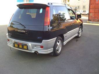 1998 Mitsubishi RVR Photos