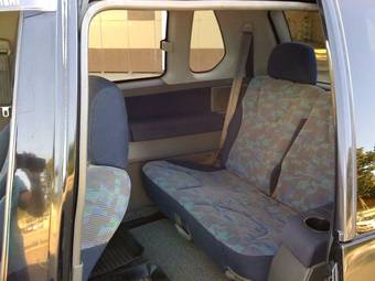 1998 Mitsubishi RVR Pictures