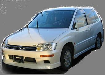 1999 Mitsubishi RVR