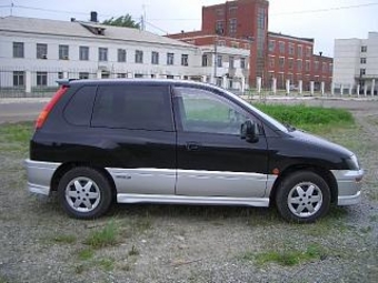 1999 Mitsubishi RVR