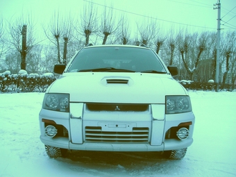 1999 Mitsubishi RVR