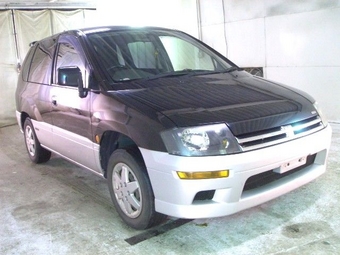 1999 Mitsubishi RVR