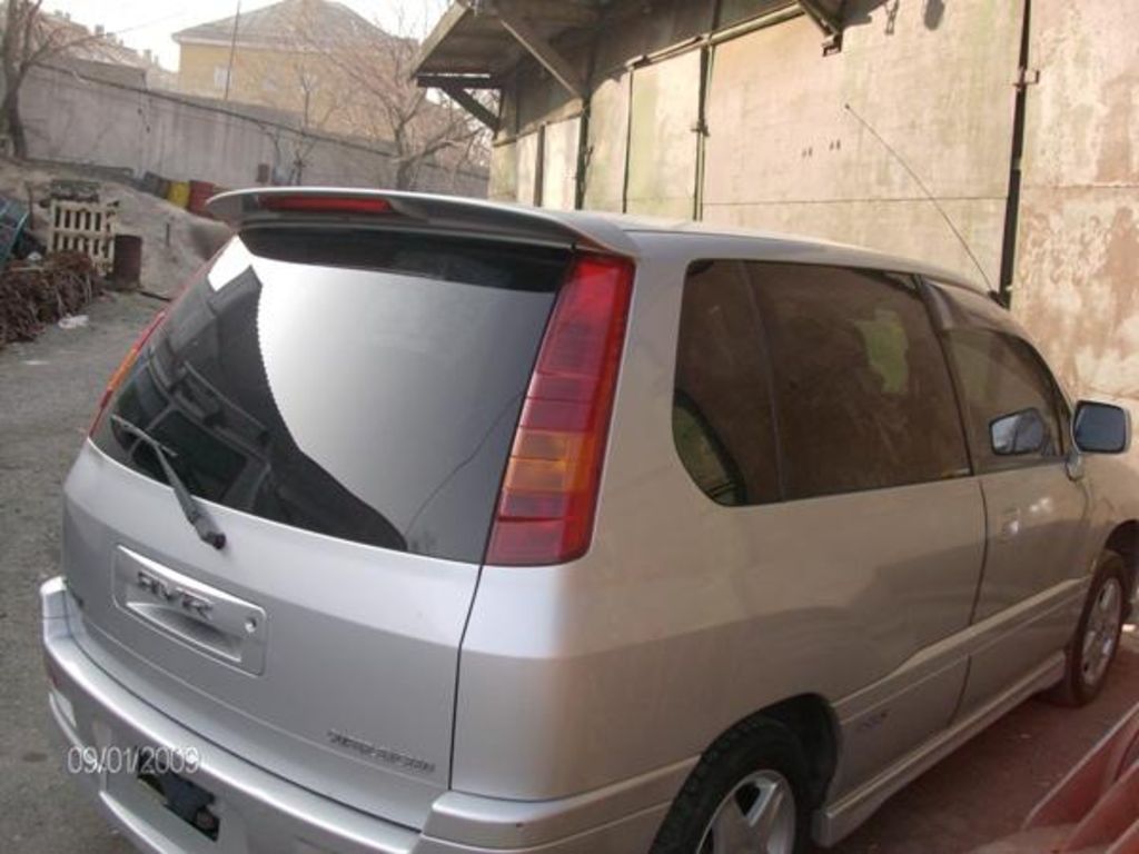1999 Mitsubishi RVR