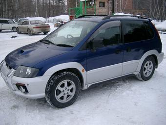1999 Mitsubishi RVR